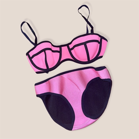 Pink Bikini Set - Picture 2 of 3